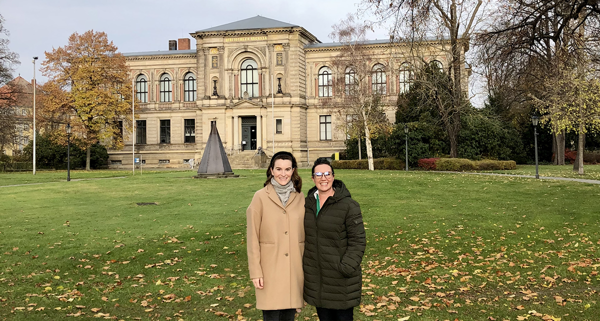 Rachel Carlisle and Lacy Gillette in front of the Herzog August Bibliothek, Wolfenbüttel